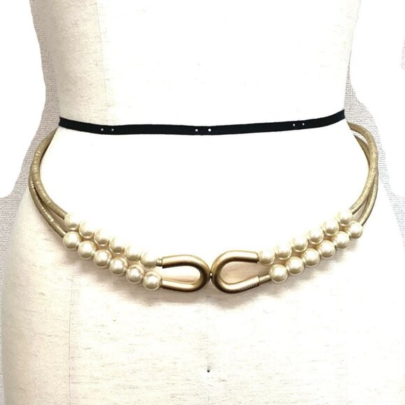 CHANEL Accessories - CHANEL 01C Faux pearl belt Leather Gold